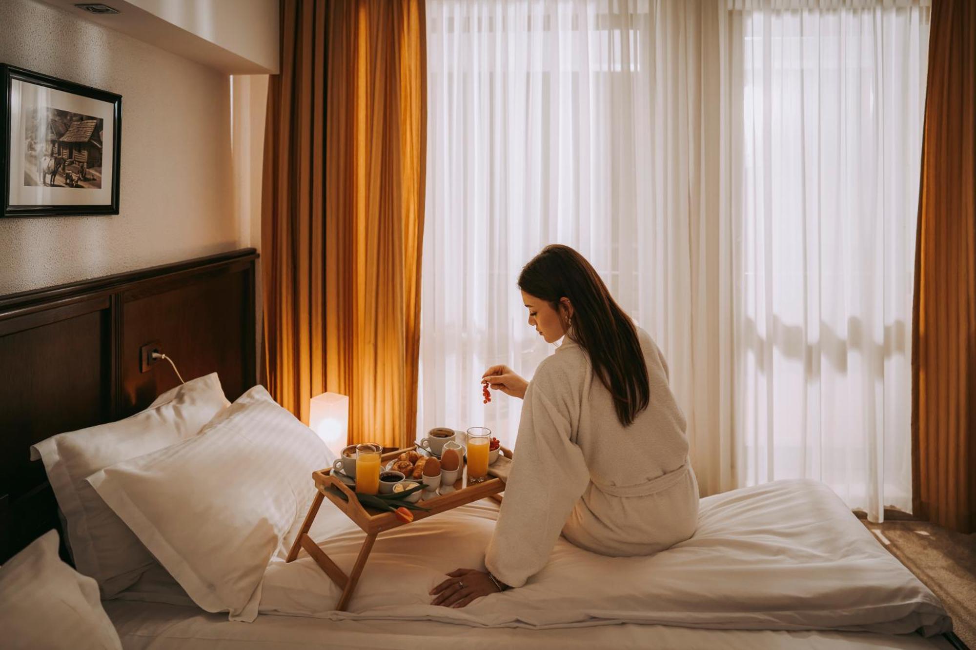 Hotel & Restaurant Sofia スチェヴィツァ エクステリア 写真